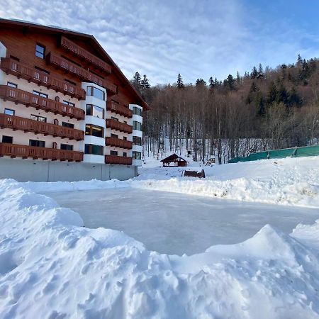 Apartment Rose Chopok 1100 M-On Hiking Trail-View-Hot Tub-Sauna-View Belá Exterior photo